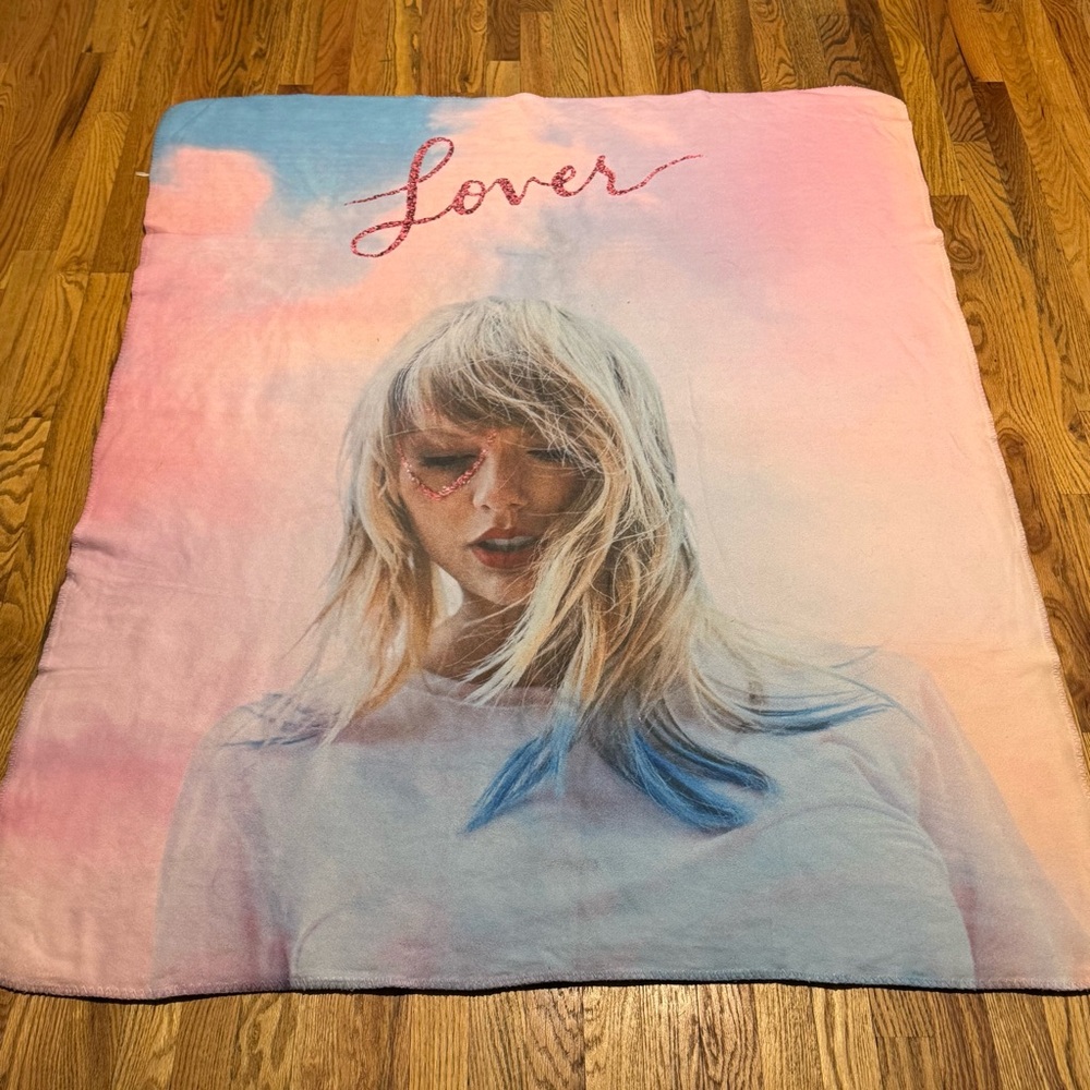 Lover Blanket Taylor Swift